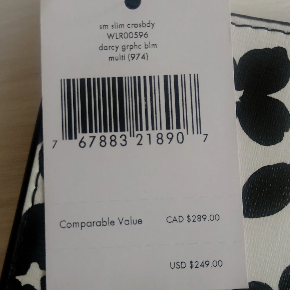 ♠NWT♠ Kate Spade Darcy Small Slim Black and White Floral Crossbody Bag - Picture 5 of 15